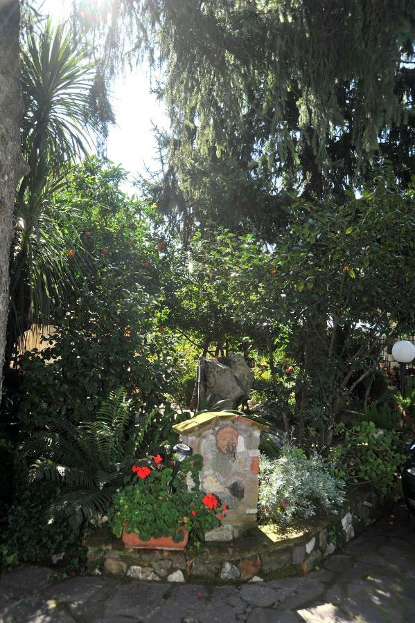 مبيت وإفطار فليتري Casa Pontecorvi المظهر الخارجي الصورة