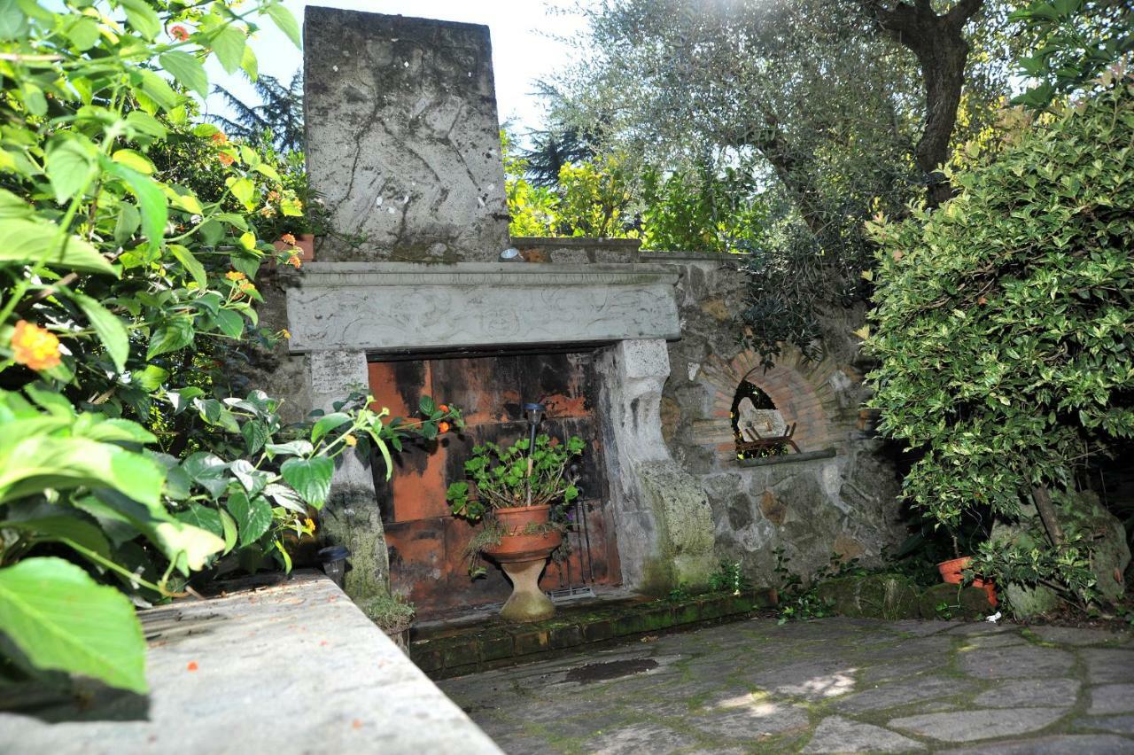 مبيت وإفطار فليتري Casa Pontecorvi المظهر الخارجي الصورة